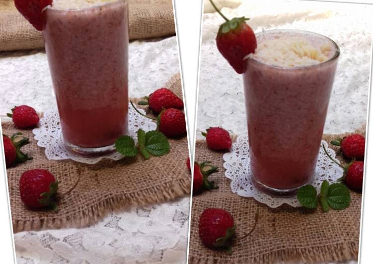 Bagaimana Membuat Strawberry CheeseCake MilkShake yang Lezat
