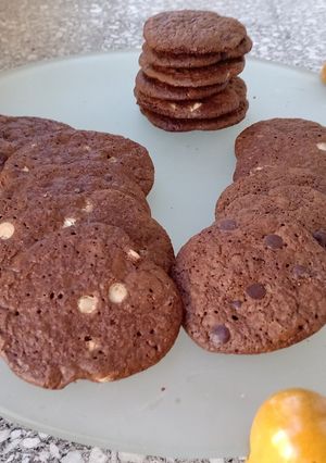 Una foto de Galletas de chocolate para las Pascuas judías apto celíacos
