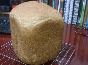 Una foto de Pan de avena, dos harinas y salvado de trigo (máquina panificadora)