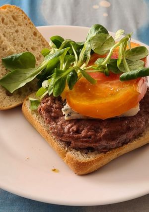 Une photo de Burger Auvergnat au bleu d'Auvergne