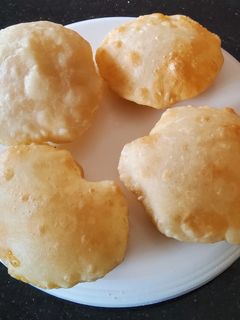 பட்டூரா செய்முறை முக்கிய புகைப்படம்