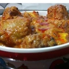 A picture of Paneer Tikka Masala.