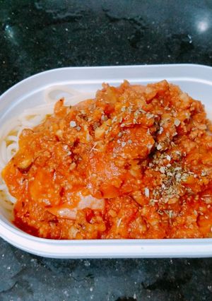 Hình của món Mì Ý sốt bò bằm.
