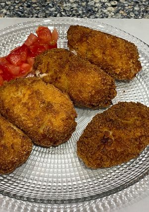 Una foto de Croquetas melosas de jamón ibérico