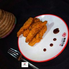 A picture of Egg fingers.