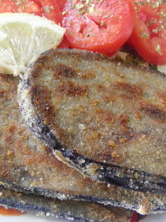 Una foto de Milanesas de berenjenas al horno
