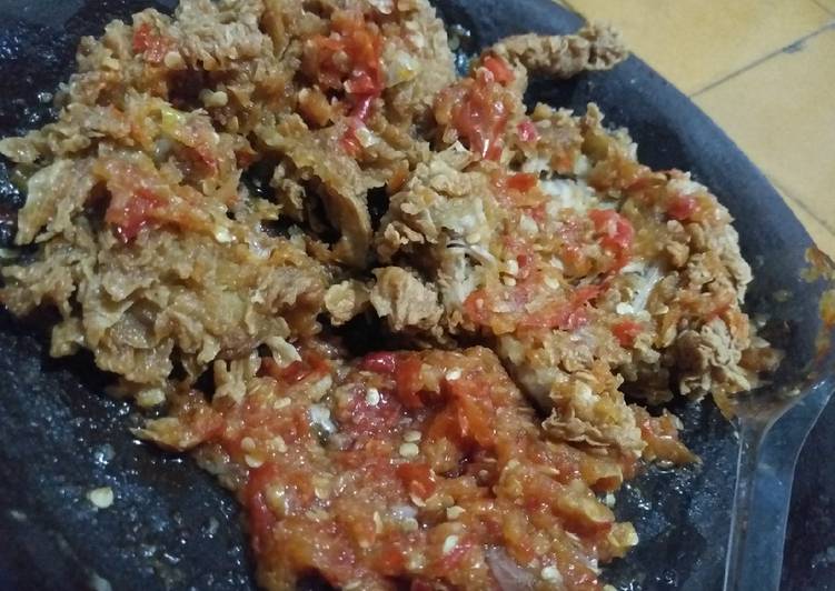 Ayam geprek