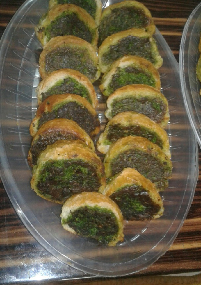 عکسی از دستور کوکو سبزی رولتی