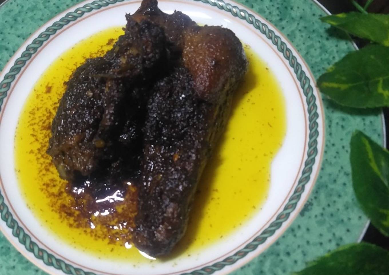 Bebek ungkep bumbu hitam