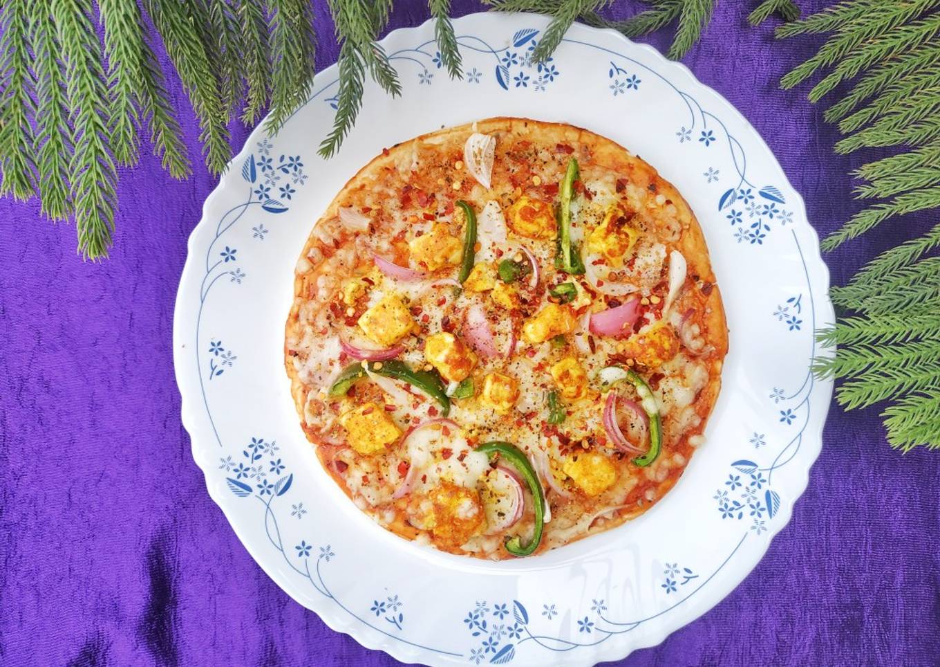 Cheesy Paneer Tikka Pizza