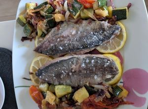 Foto principal de Jurel al horno con verduritas