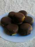"Bocados de Felicidad: Alfajores Caseros de Chocolate"