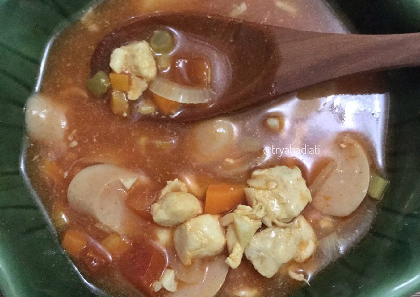 Sup ayam saus tomat