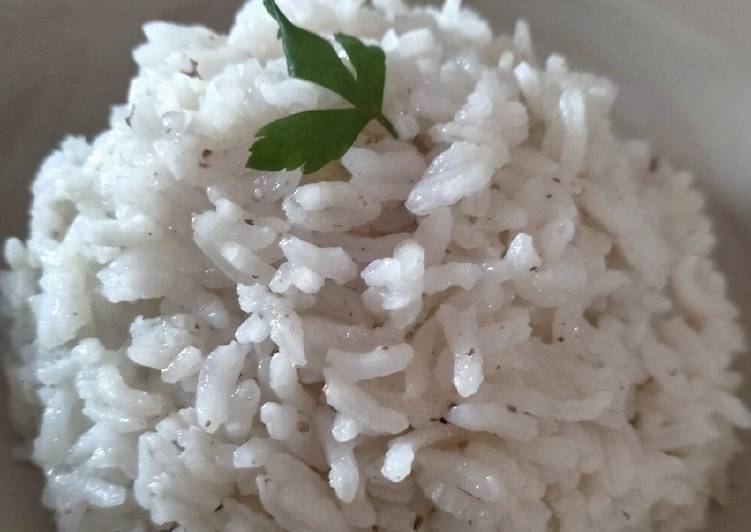 Cara Gampang Membuat Nasi kaldu yang Bikin Ngiler