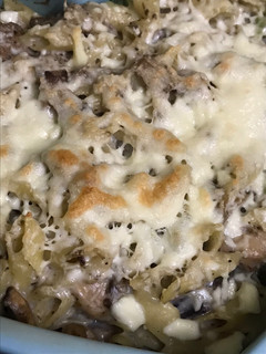 A picture of Alfredo Sauce Chicken Pasta.