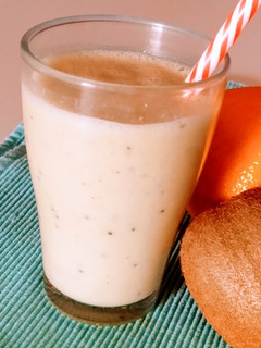 Una foto de Batido de Kiwi 🥝 y Naranja 🍊 #2