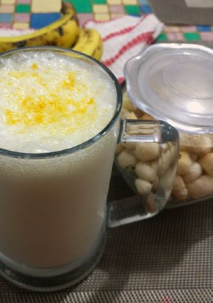A picture of Banana shake with saffron & Almond flavour.