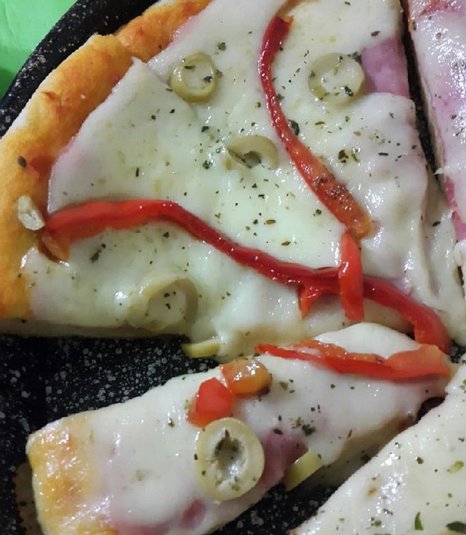 Foto principal de Pizza de jamón y Morrón