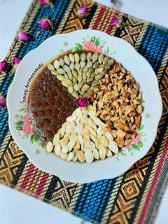 عکسی از دستور حلوای شیره خرما و انگور