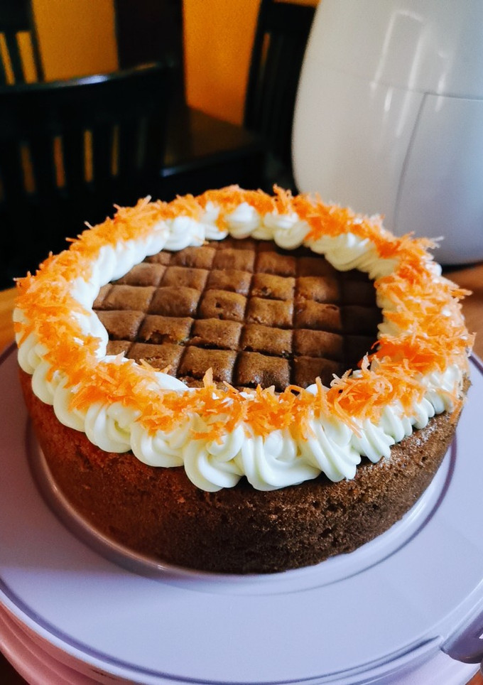 Una foto de Bizcocho de zanahoria con frosting de queso 🥕😛