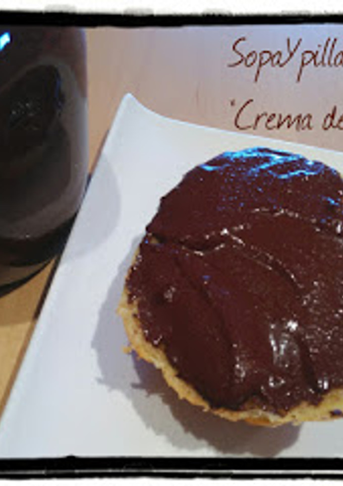 Una foto de Crema de avellanas
