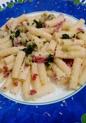 O poză a rețetei Rețeta Tortellini dar cu orice paste făinoase.