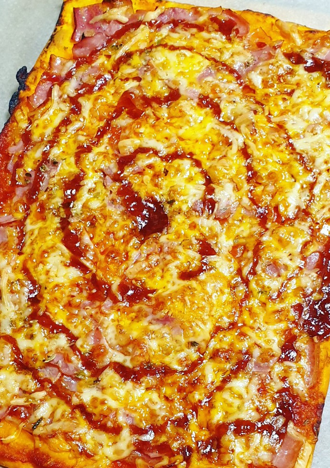 Una foto de Pizza barbacoa