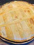 Tarta de acelga, panceta ahumada y queso