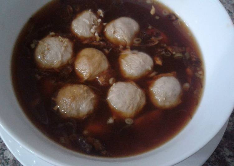 Sop Bakso Sapi Bihun