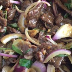 A picture of Stir fry beef ala vietnamese.