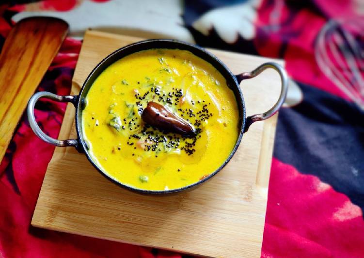 Palak Kadhi