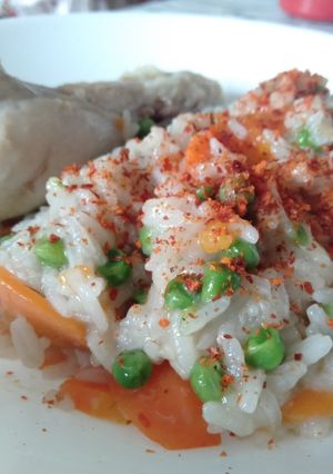 Foto resep Nasi kacang polong + wortel dengan ayam