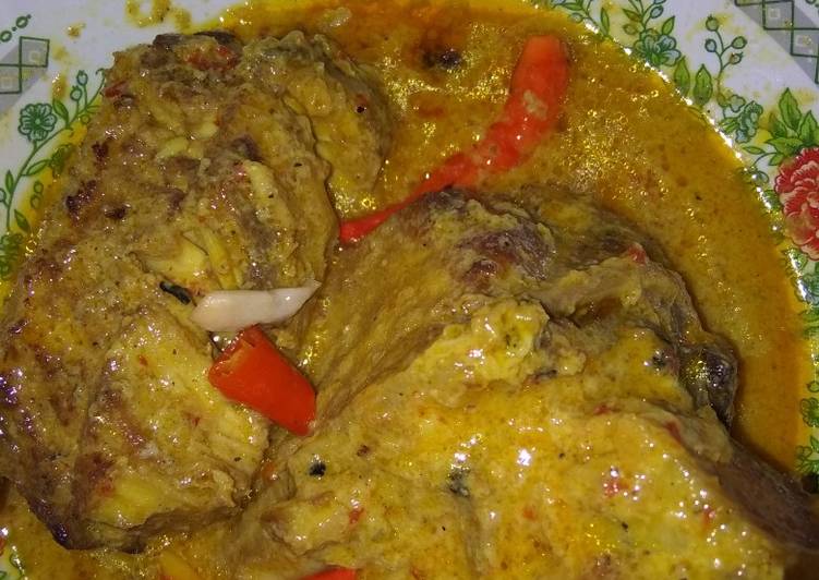 Resep Ikan Pari Asap Kuah Santan Lezat