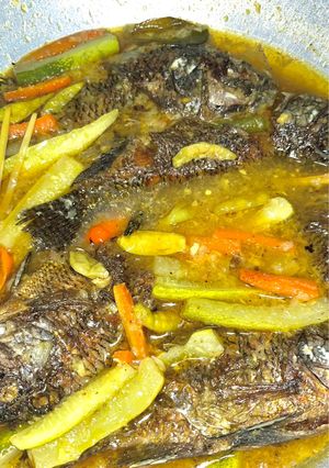 Foto resep Ika Nila bumbu acar kuning