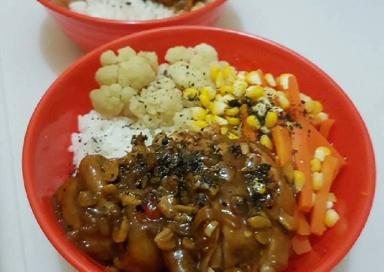 Langkah Mudah untuk Menyiapkan Rice bowl chicken teriyaki with black pepper, Lezat Sekali