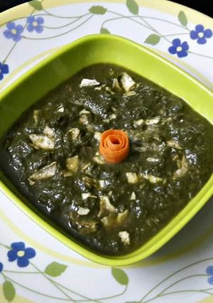 A picture of Palak Papad.