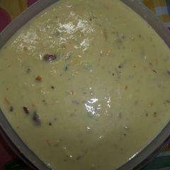 A picture of Makhane kesar kheer.