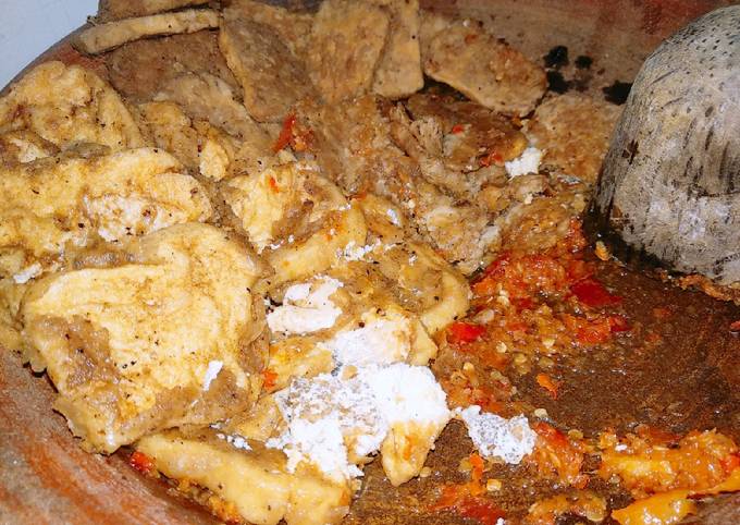 Ternyata ini loh! Bagaimana cara memasak Penyetan tahu tempe  enak