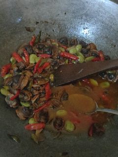 Foto resep Oseng kerang pete