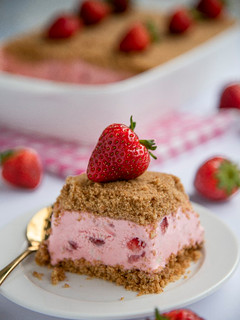 A picture of Frozen strawberry dessert.