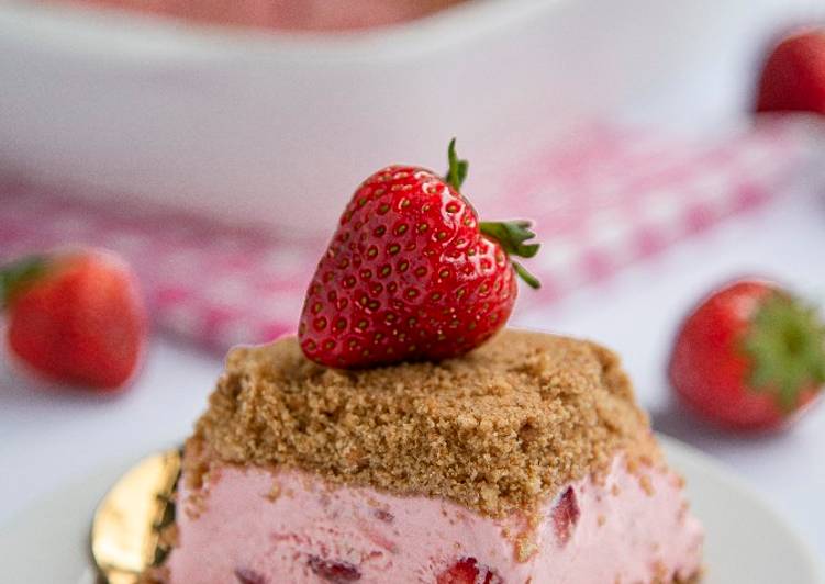 Simple Way to Prepare Quick Frozen strawberry dessert