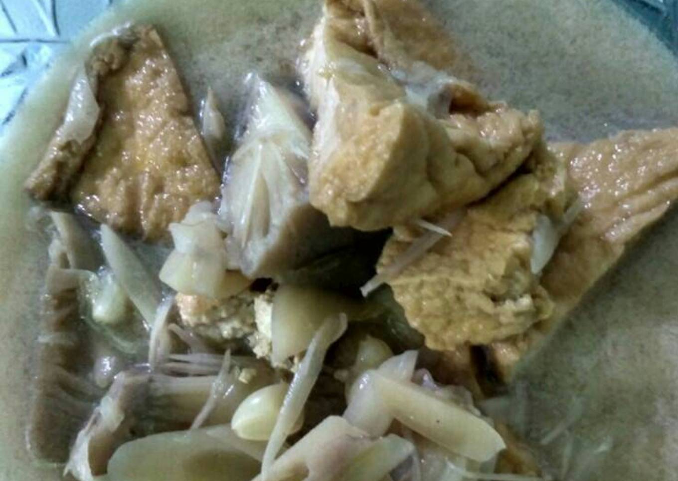 Sayur nangka dan tahu kulit(pong)