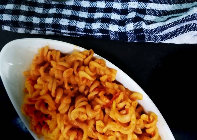 Indian style red sauce pasta Recipe by Debasree Sarkar - Cookpad