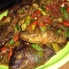A picture of 134. Ikan Mujair Bumbu Pedas.