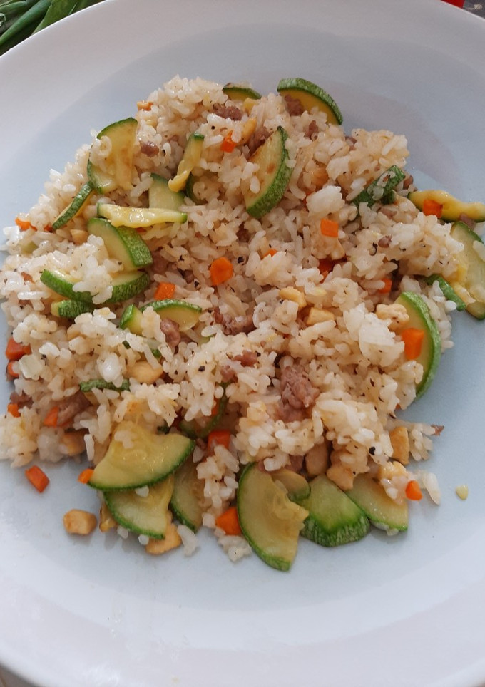 Una foto de Arroz teriyaki