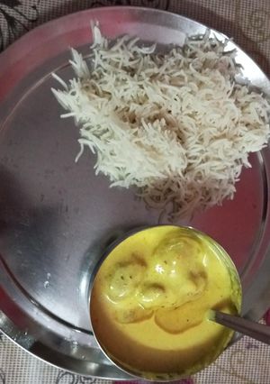 कढ़ी चावल(kadhi chawal recipe in hindi) रेसिपी मुख्य फोटो