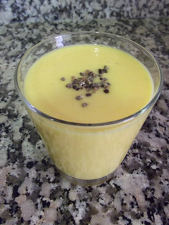 Una foto de Lassi de mango