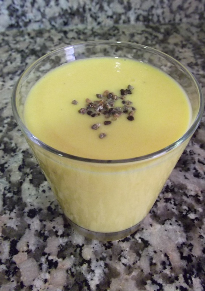 Una foto de Lassi de mango