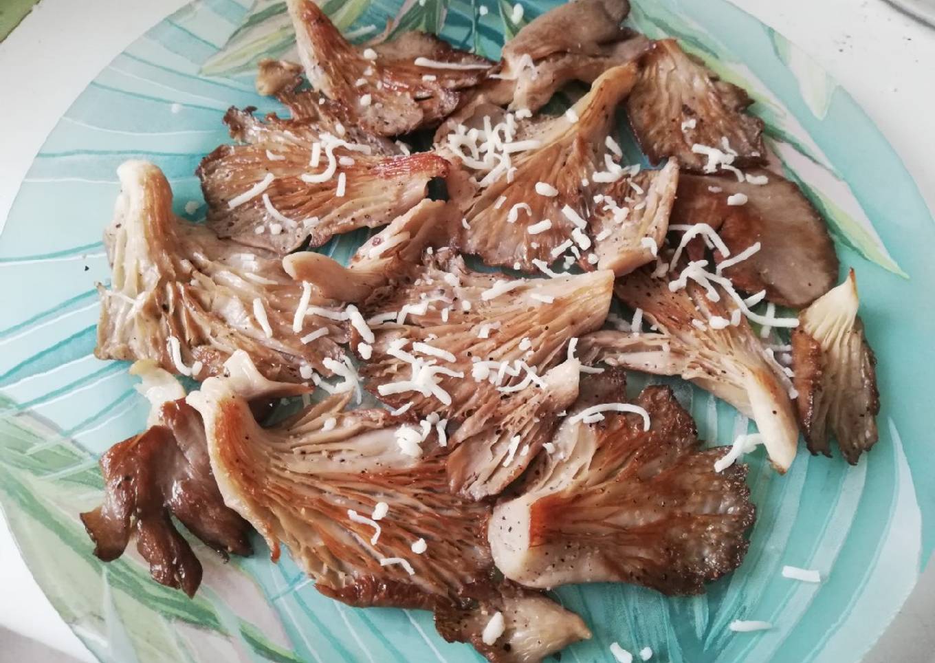 Setas ostra a la plancha con queso