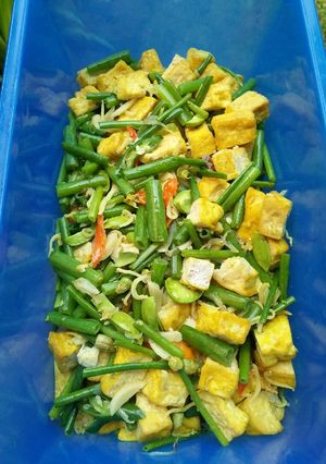 Foto resep Tumis kembang bawang dan tahu susu